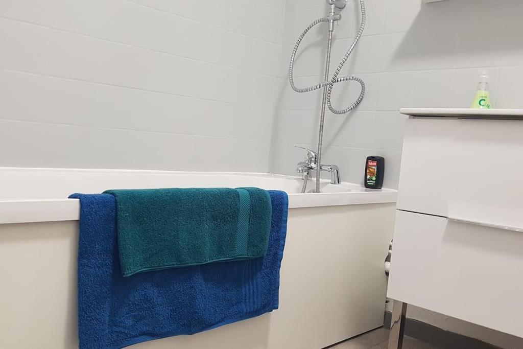 Studio Orleans Theatre Apartment Luaran gambar